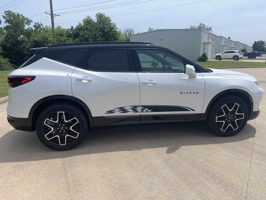 2025 Chevrolet Blazer RS