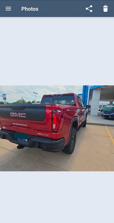 2023 GMC Sierra 1500 AT4X