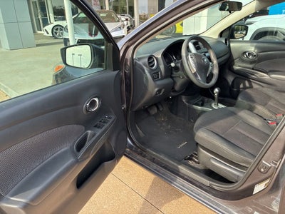 2015 Nissan Versa SV