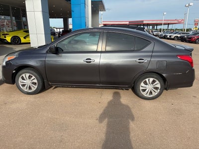 2015 Nissan Versa SV