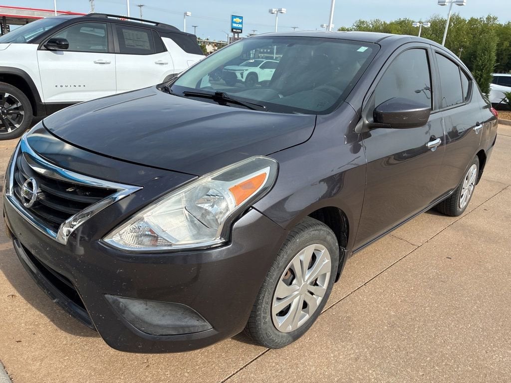 2015 Nissan Versa SV