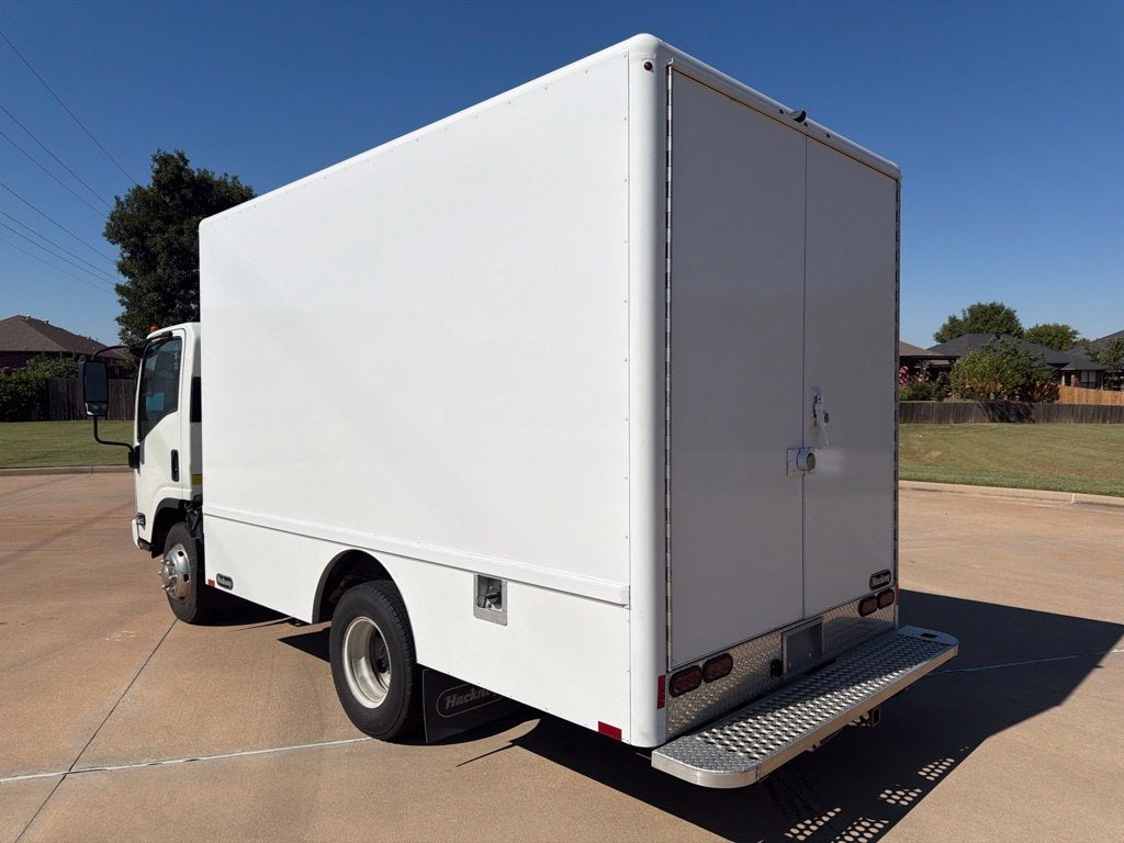 2023 Chevrolet Low Cab Forward 3500 HG Base