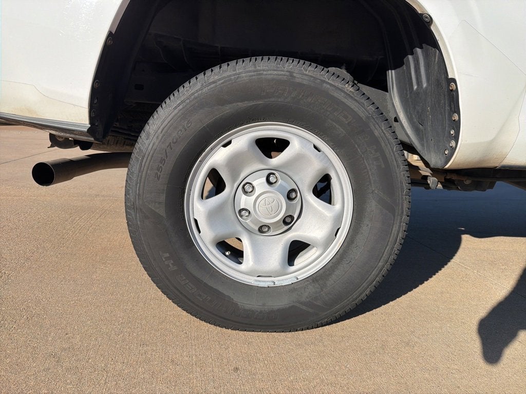 2016 Toyota Tacoma SR