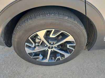 2025 Kia SPORTAGE Base