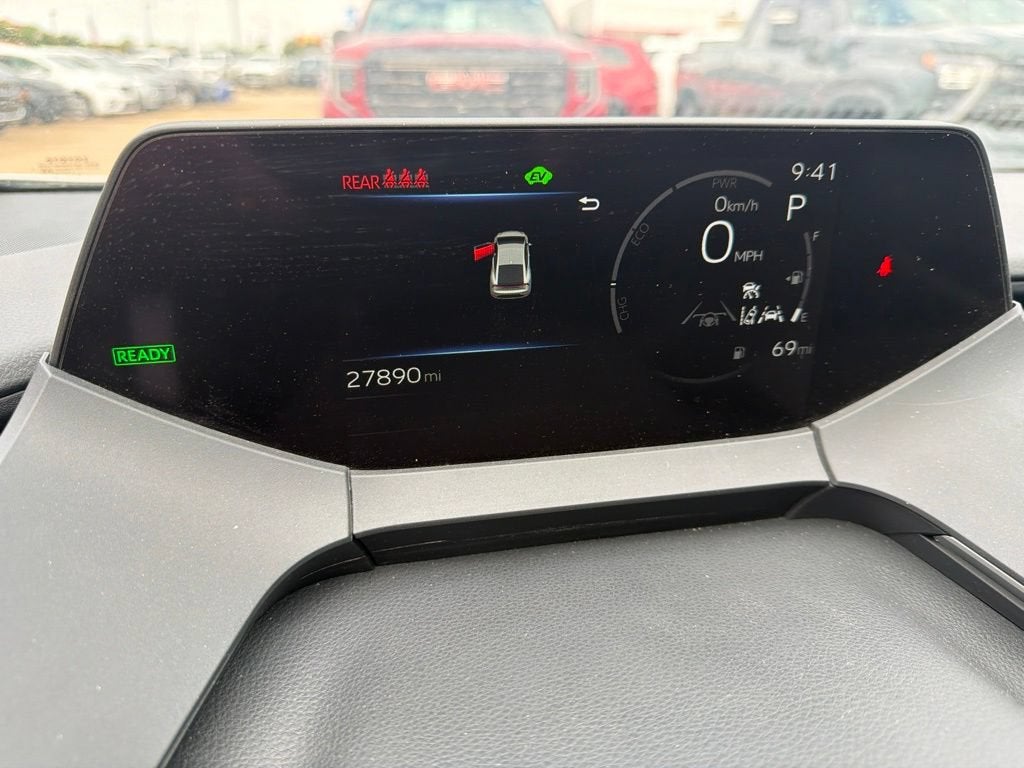 2025 Toyota Prius LE